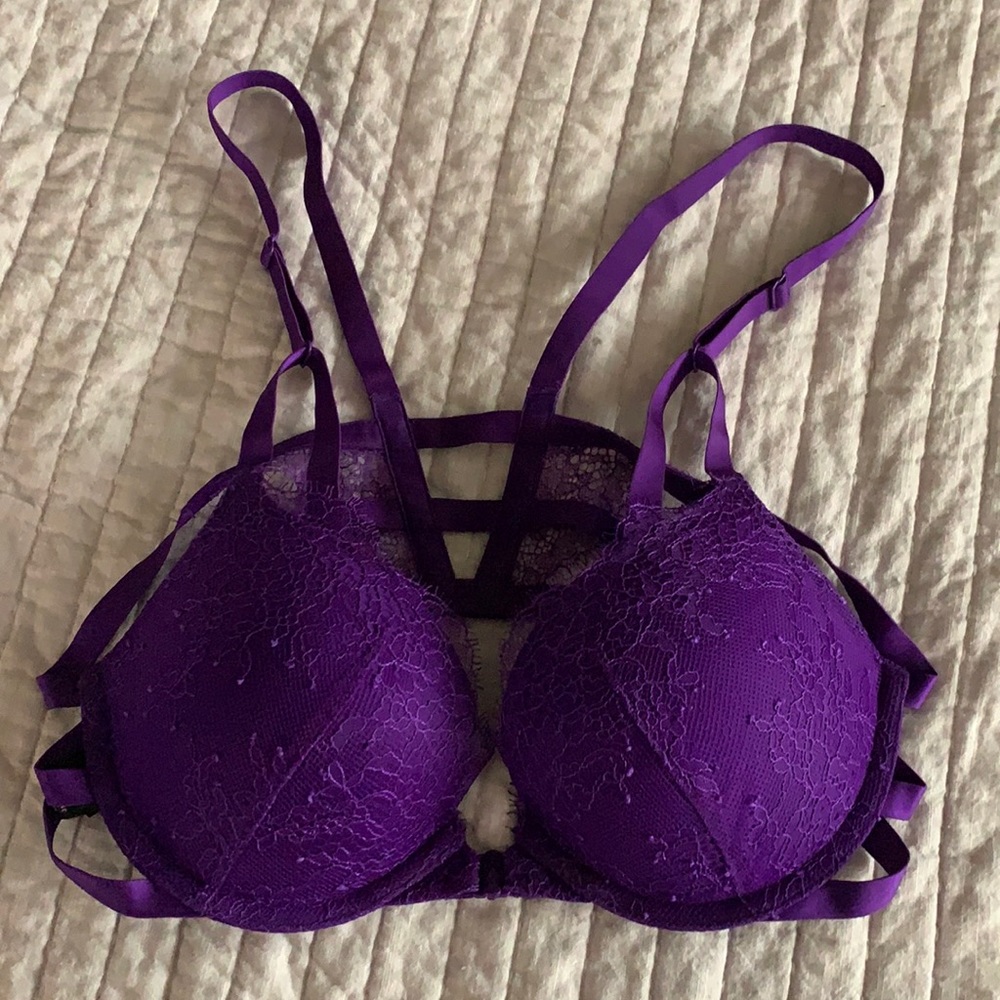 34B Push Up Bra